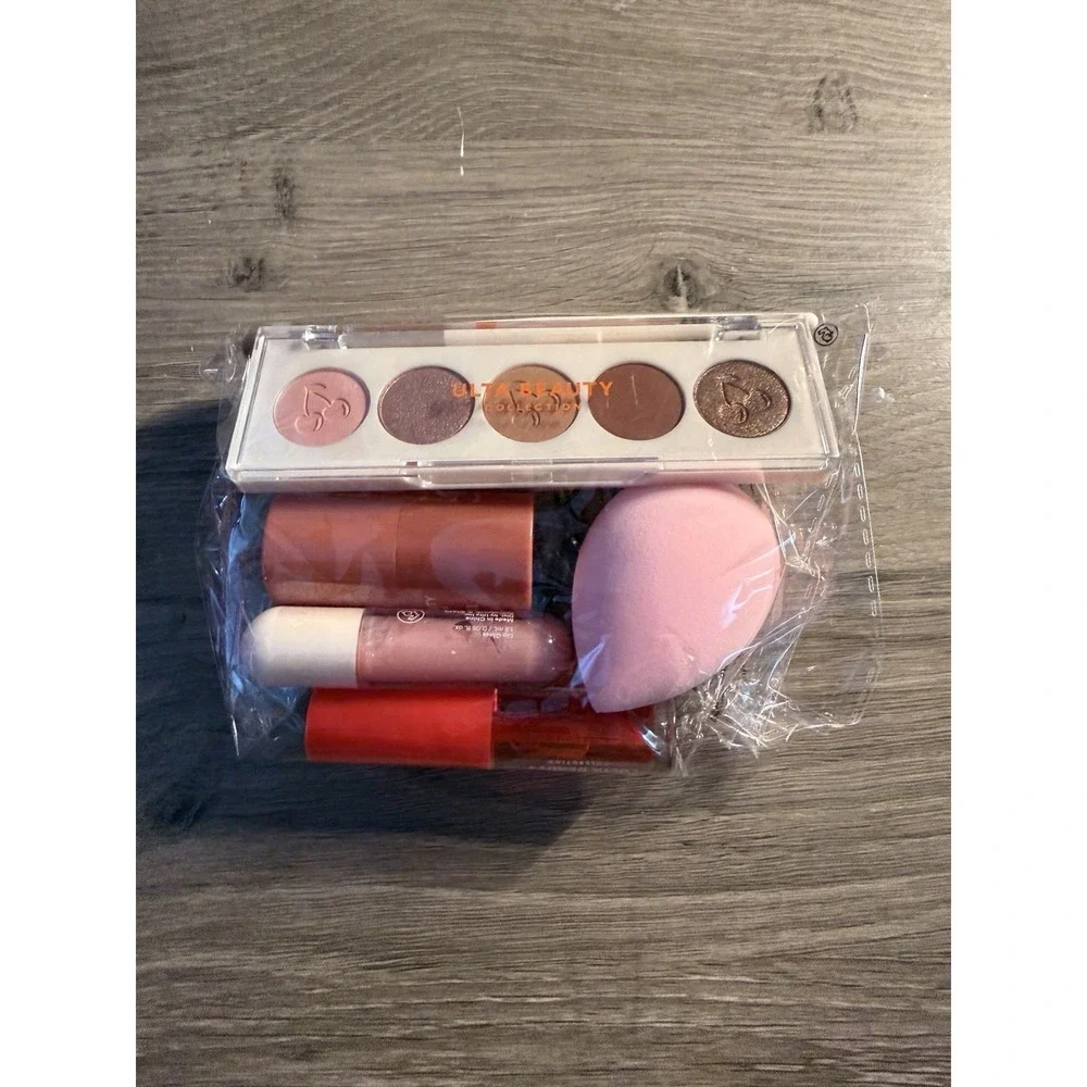 NWT ULTA BEAUTY COLLECTION 9‎ PC MAKEUP SET PINK POUCH BAG EYESHADOW BLUSH TOOLS